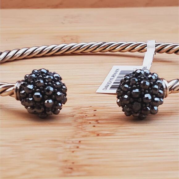 David Yurman Hematite Berries Station Cable Sterling Silver Bracelet – Medium - Picture 3 of 7